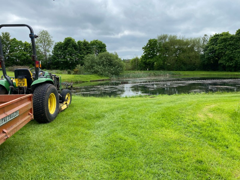Tractor waiting to make a start